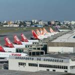 Quais são as principais profissões de um aeroporto